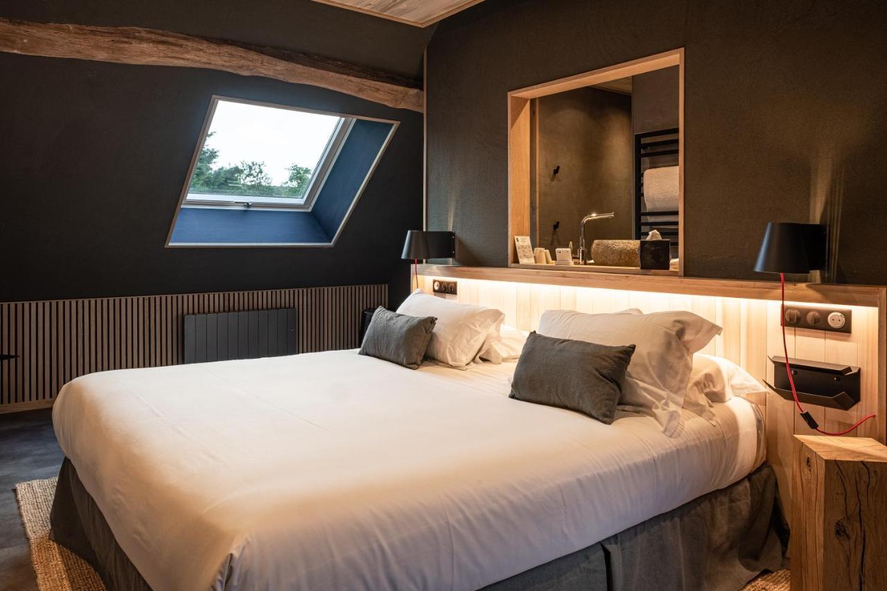Le Studio Des Pres Verts Suite Design Avec Jacuzzi Privatif Jouey 외부 사진